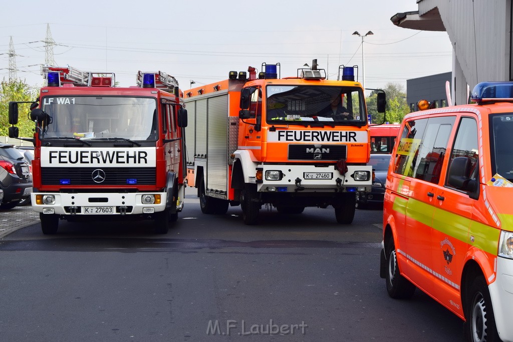 Feuer 4 Schreinerei Koeln Porz Wahn Wilhelm Ruppert Gelaende P1395.JPG - Miklos Laubert